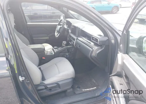 2024 Toyota Tacoma Sr5 4Wd z USA, uszkodzony, nr VIN 3TMLB5JN3RM039609